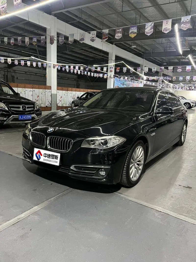 BMW 5 Series 2017 525Li Luxury Design Package