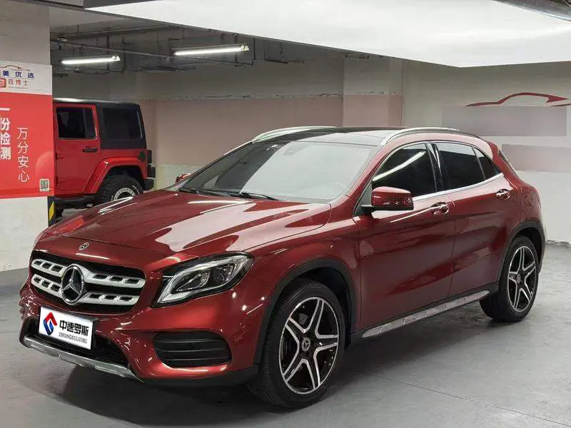 Mercedes-Benz GLA 2017 GLA 260 4MATIC Sport