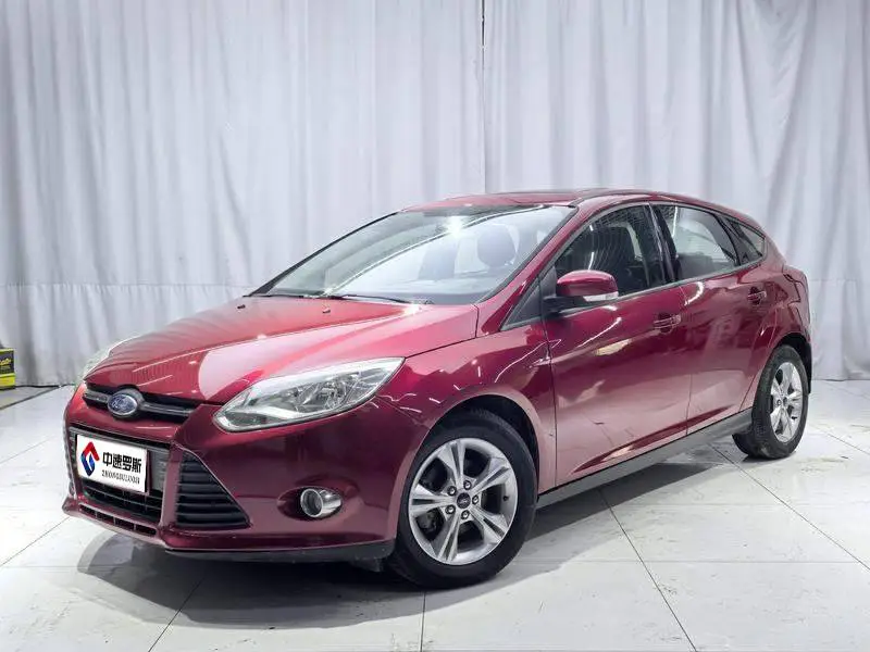Fox 2015 Hatchback 1.6L Automatic Fashion Edition