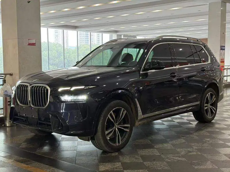 BMW X7 2023 xDrive40i Exclusive M Sport Package