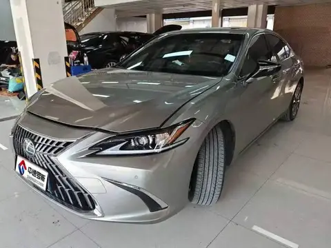 Lexus ES 2022 200 Excellence Edition
