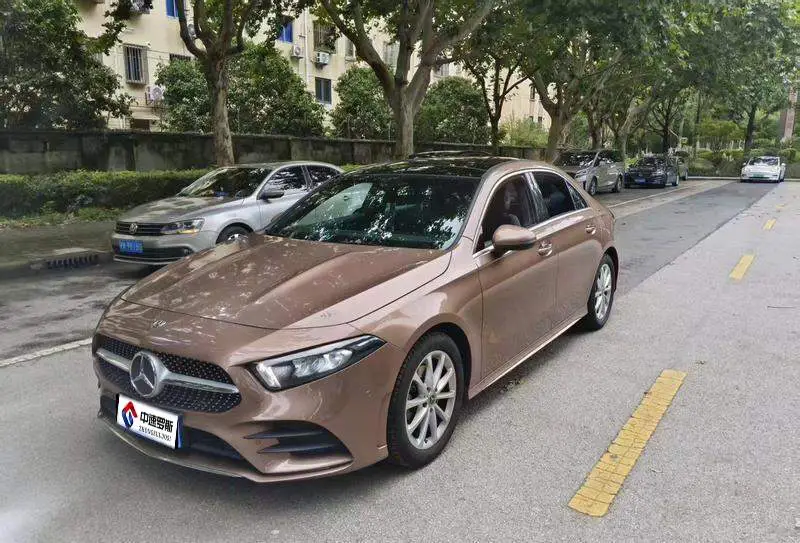 Mercedes-Benz A-Class 2020 A 200 L sports sedan