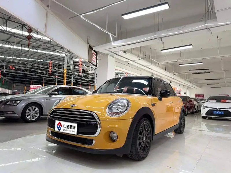 MINI 2016 1.5T COOPER five-door version