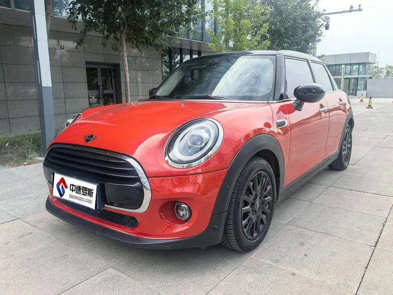 MINI 2021 1.5T COOPER Classic Five-Door Edition