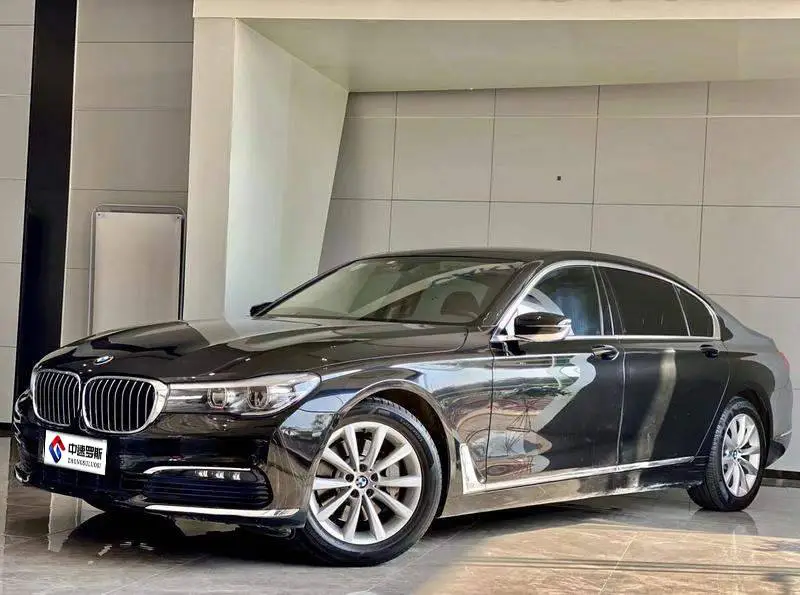 BMW 7 Series 2016 730Li Luxury