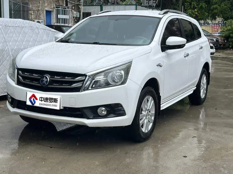 Venucia T70 2016 2.0L CVT Ruixing Edition
