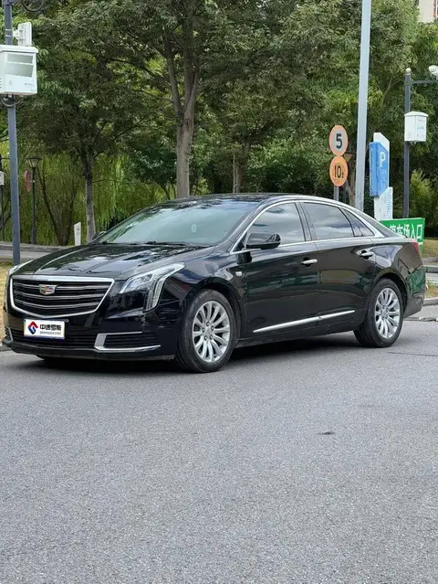 Cadillac XTS 2018 28T Technology