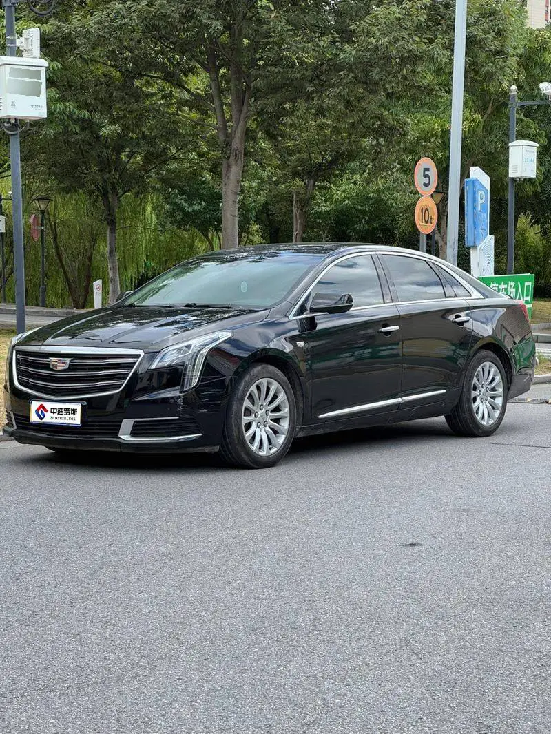 Cadillac XTS 2018 28T Technology
