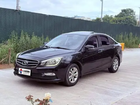 V5 Lingzhi 2015 Plus 1.5L Manual Smart Fun