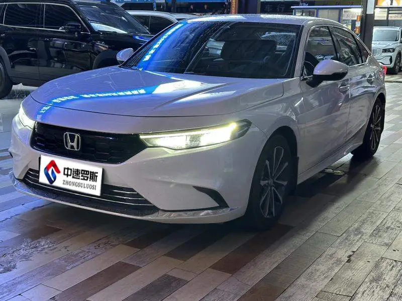 Stylish 2023 240TURBO CVT Deluxe Edition