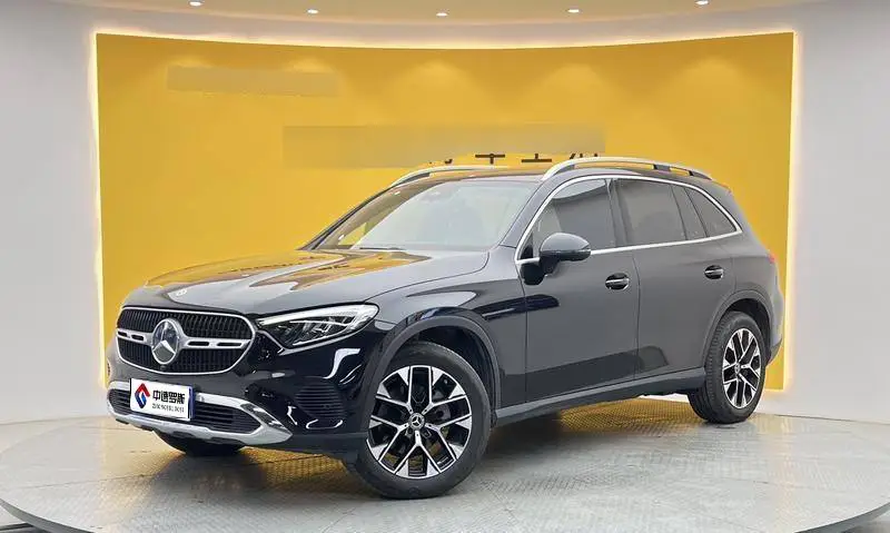 Mercedes-Benz GLC 2023 GLC 260 L 4MATIC Dynamic 5-seater