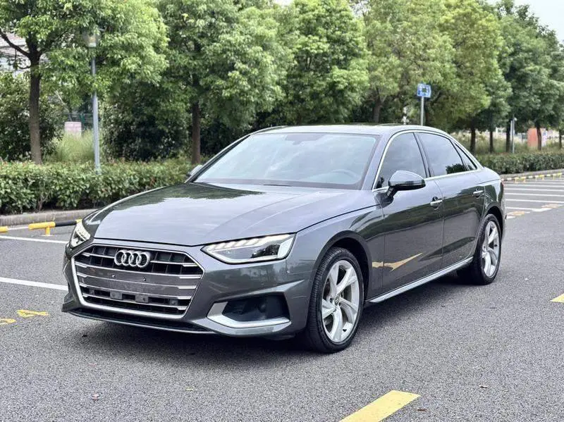 Audi A4L 2020 40 TFSI Luxury Elegance