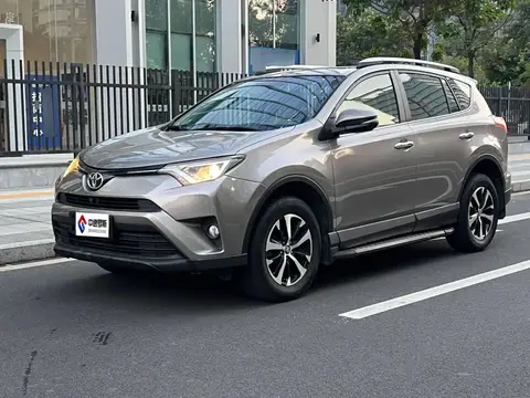 RAV4 Rongfang 2019 2.0L CVT 2WD Fashion Edition National VI