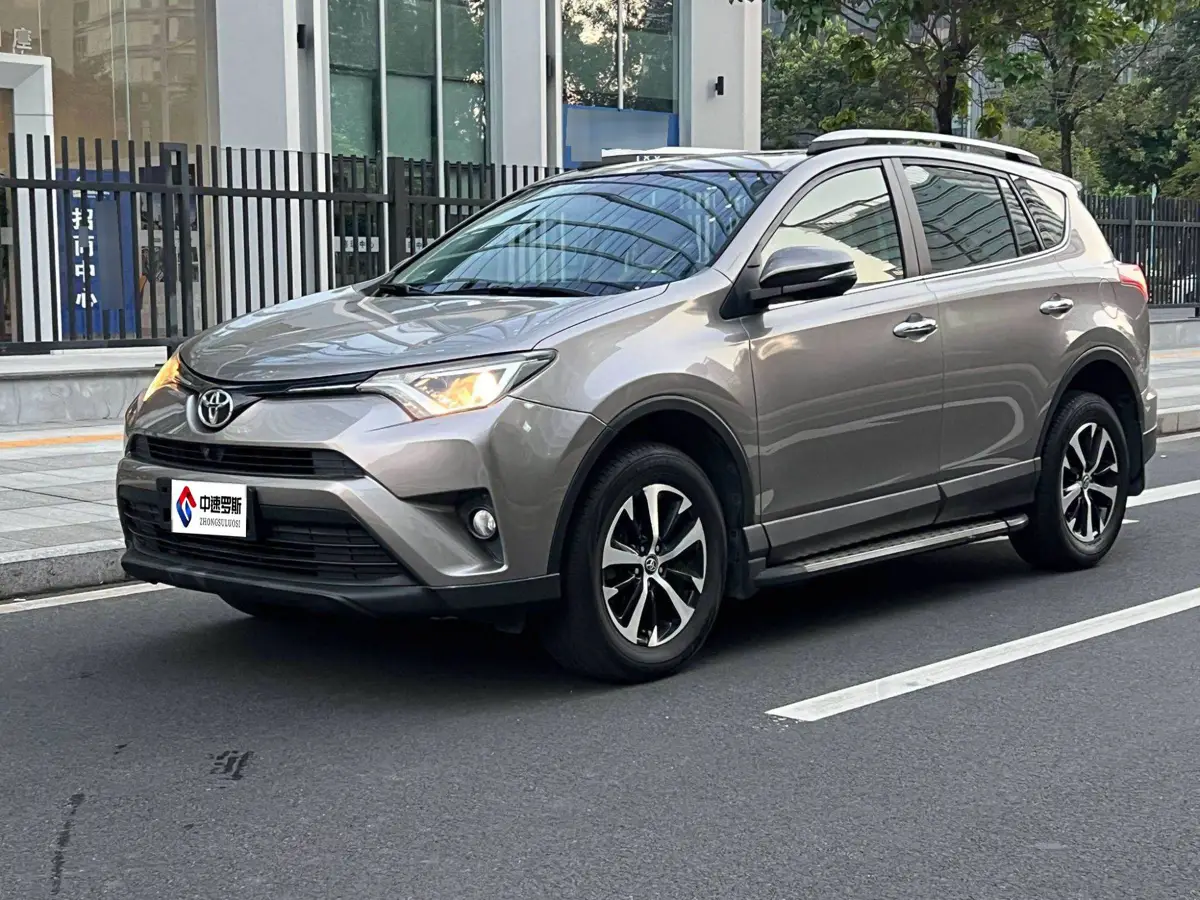RAV4 Rongfang 2019 2.0L CVT 2WD Fashion Edition National VI
