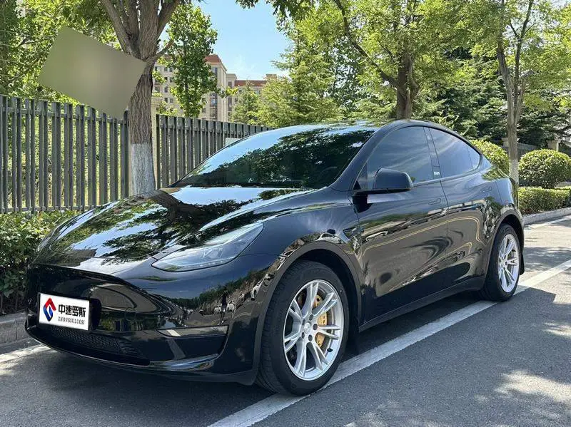 Model Y 2023 Long Range All-Wheel Drive