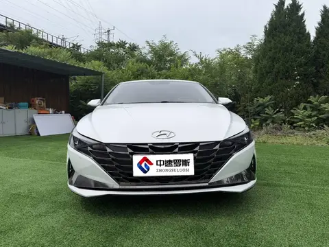 Elantra 2022 1.5L CVT GLX Elite Edition