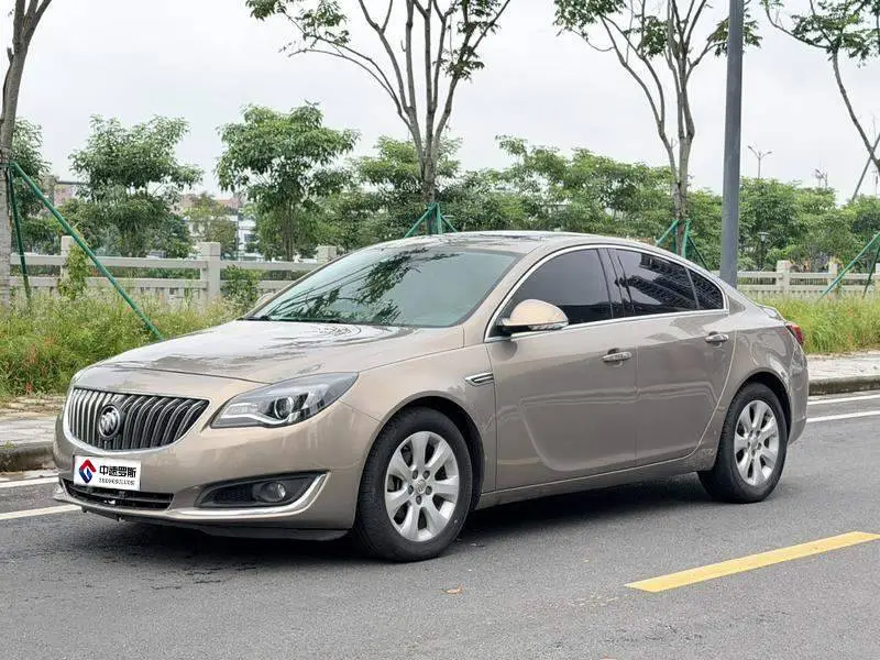 Regal 2014 2.0L Elite Fashion Edition