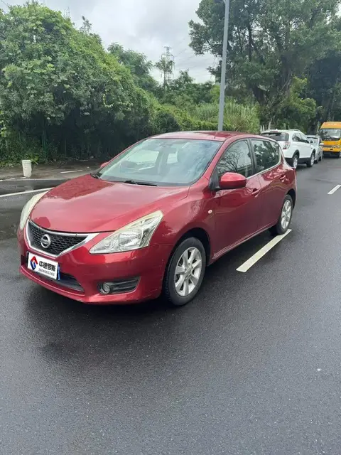 TIIDA 2014 1.6L CVT Comfort Edition
