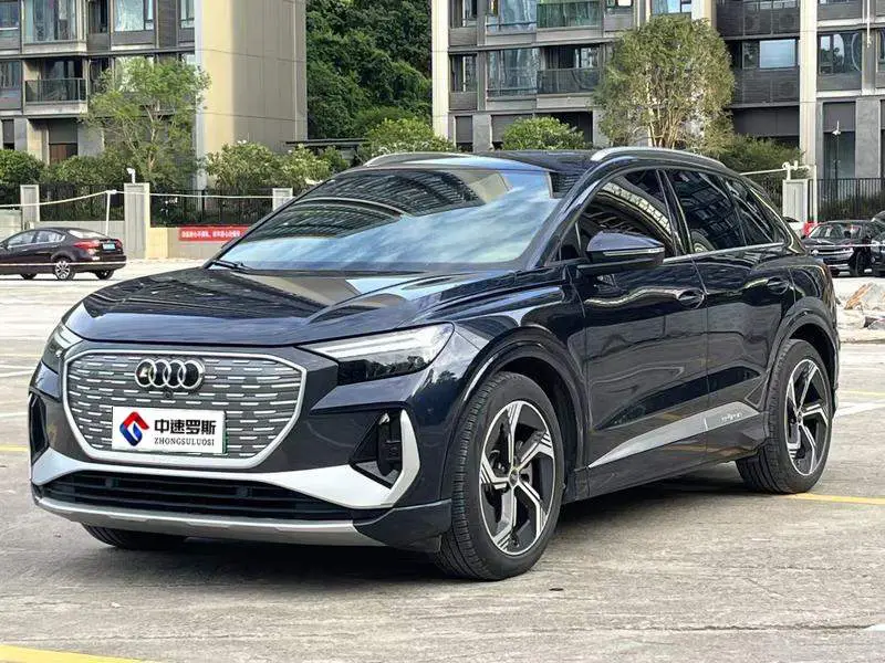 Audi Q4 e-tron 2023 50 e-tron quattro Creative Edition