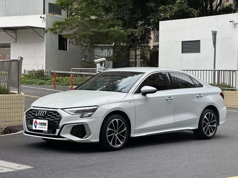 Audi A3 2022 A3L Limousine 35 TFSI Progressive Sports Edition