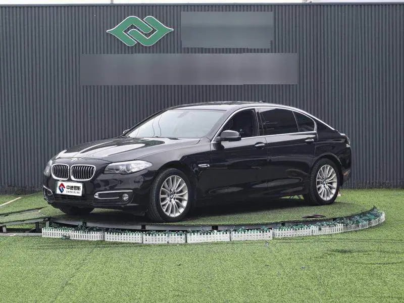 BMW 5 Series 2017 525Li Luxury Design Package