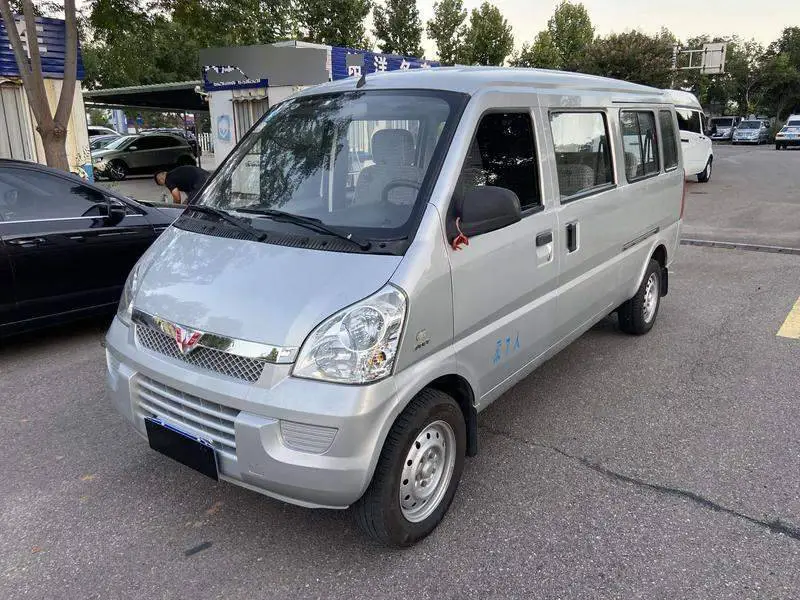 Wuling Rongguang 2012 1.5L extended standard model