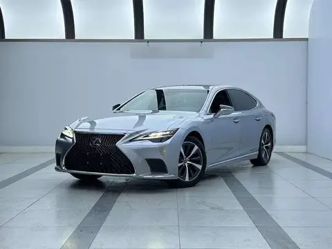 Lexus LS 2021 500h Excellence Edition
