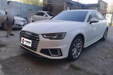 Audi A4L 2018 30th Anniversary الطراز 40 TFSI Fashion الطراز
