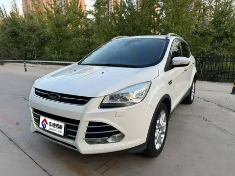 Wing Tiger 2013 2.0L GTDi 4WD Sports