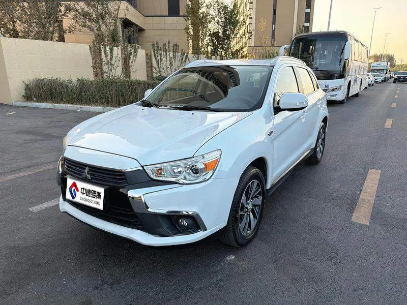 ASX 2018 2.0L CVT 2WD Smart Orange Edition