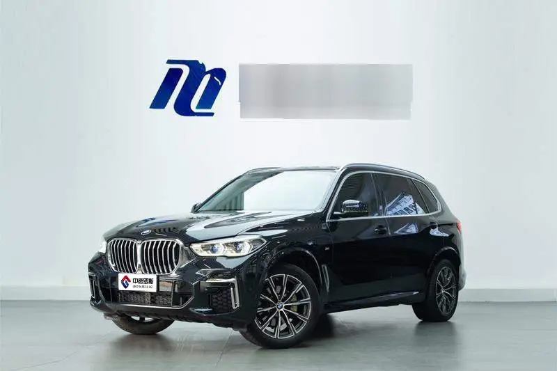 BMW X5 2022 xDrive 30Li Premium M Sport Package