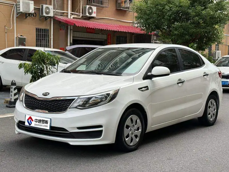 Kia K2 2015 Sedan 1.4L AT GLS