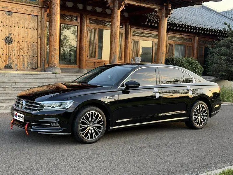 Huiang 2018 380TSI 2WD Business Edition