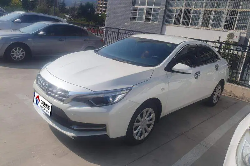 Venucia D60 2019 1.6L Entry Manual Fashion Edition