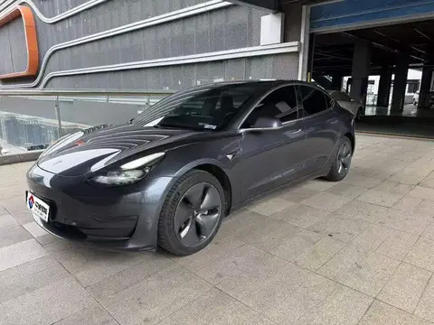 الطراز 3 2020 facelifted long-range rear-wheel drive version