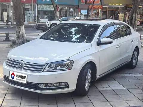 Magotan 2013 2.0TSI Luxury Mẫu