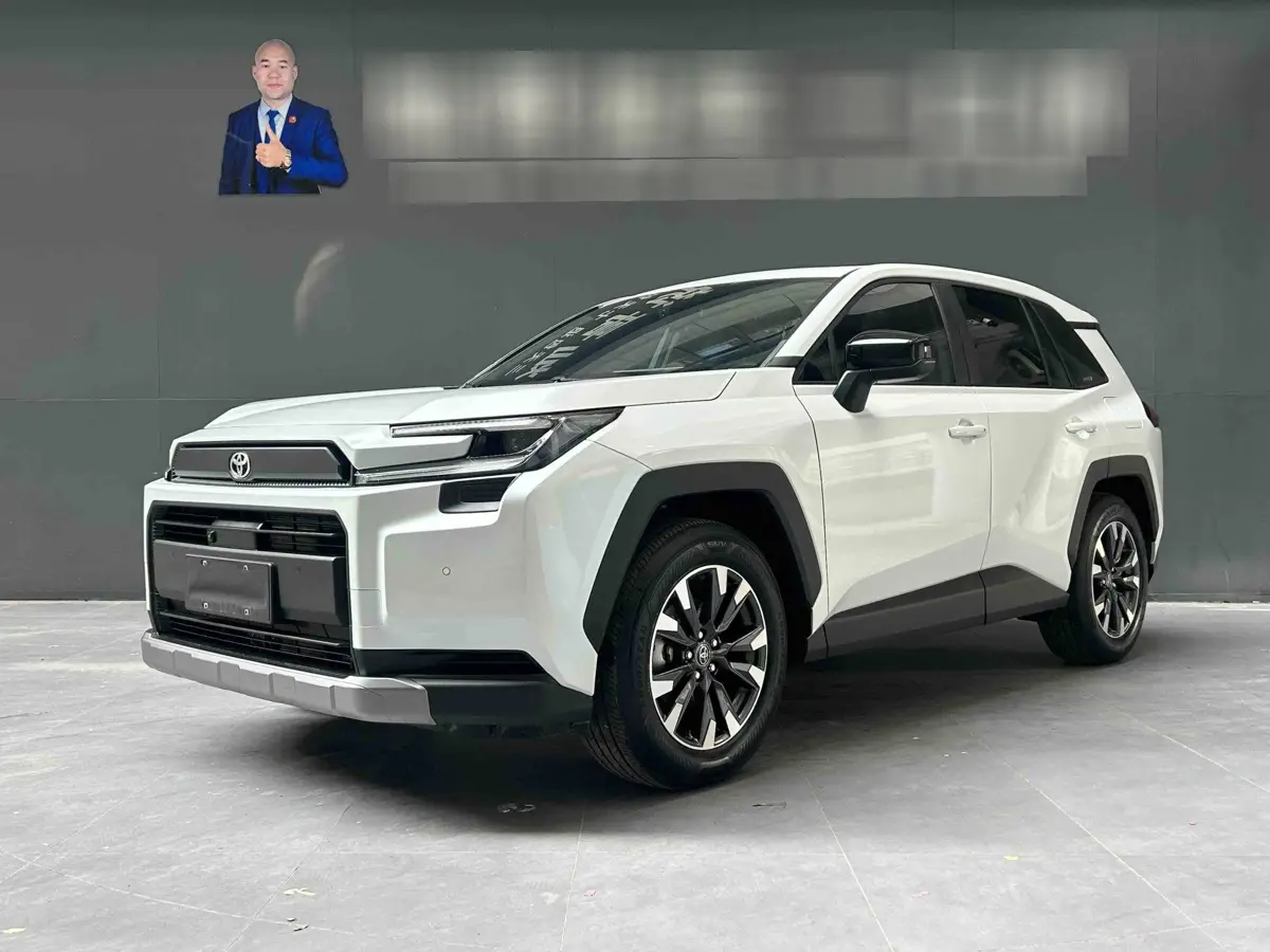 RAV4 2026 Hybrid 2.0L Two-Wheel Drive Luxury Edition
