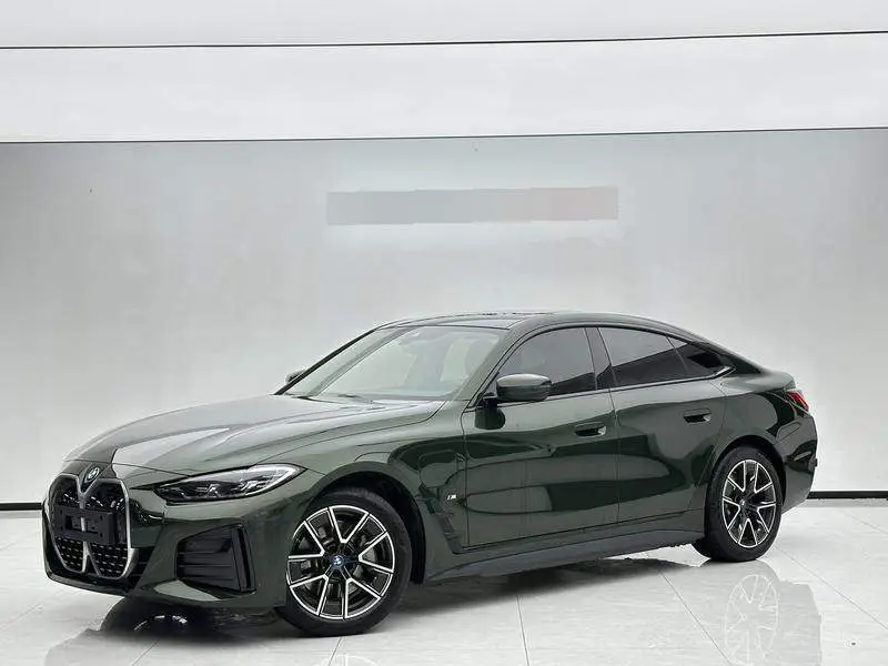 BMW i4 2023 eDrive35
