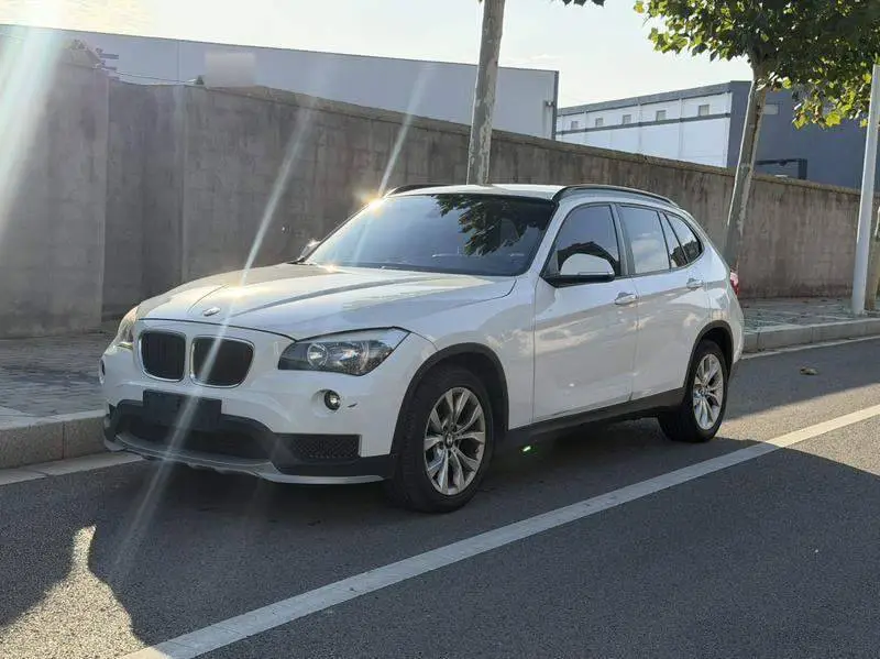 BMW X1 2014 sDrive18i Fashion