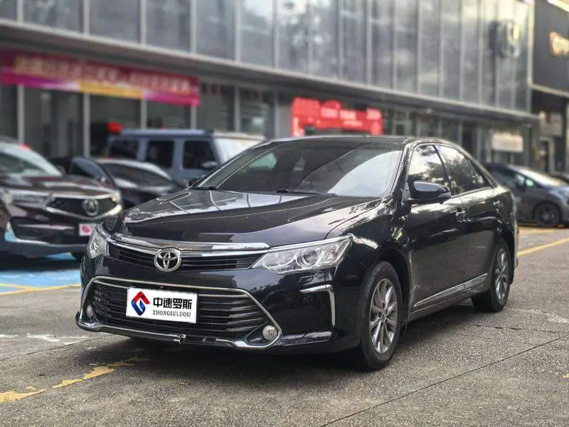 Camry 2016 2.0G 10th Anniversary Deluxe Edition