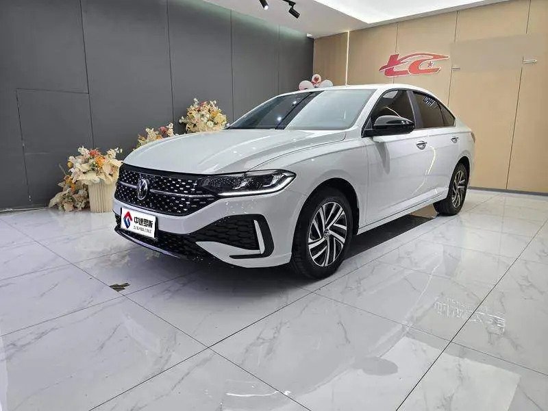 Lavida 2024 300TSI DSG Starry Sky Edition