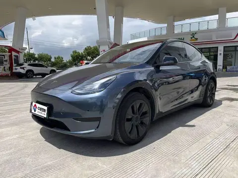Model Y 2023 rear-wheel drive version