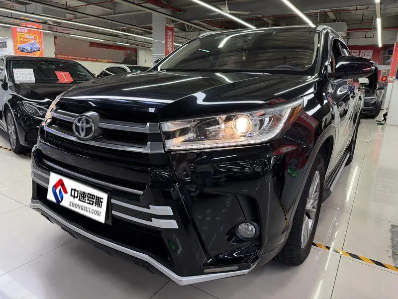 Highlander 2018 2.0T 2WD Elite Edition 7 Seaters National VI