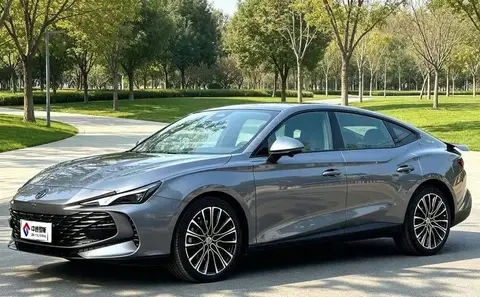 MG7 2023 1.5T DCT Comfort Edition