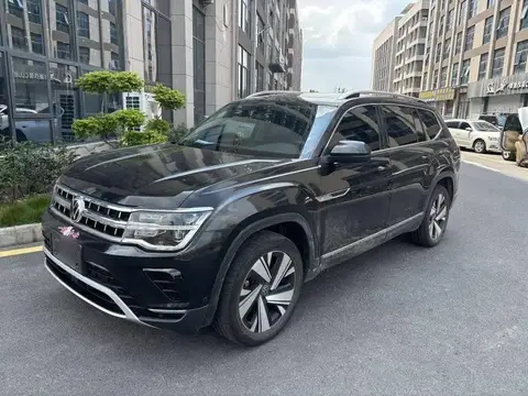 Touron 2023 380TSI All-wheel ระบบขับเคลื่อน Luxury Edition