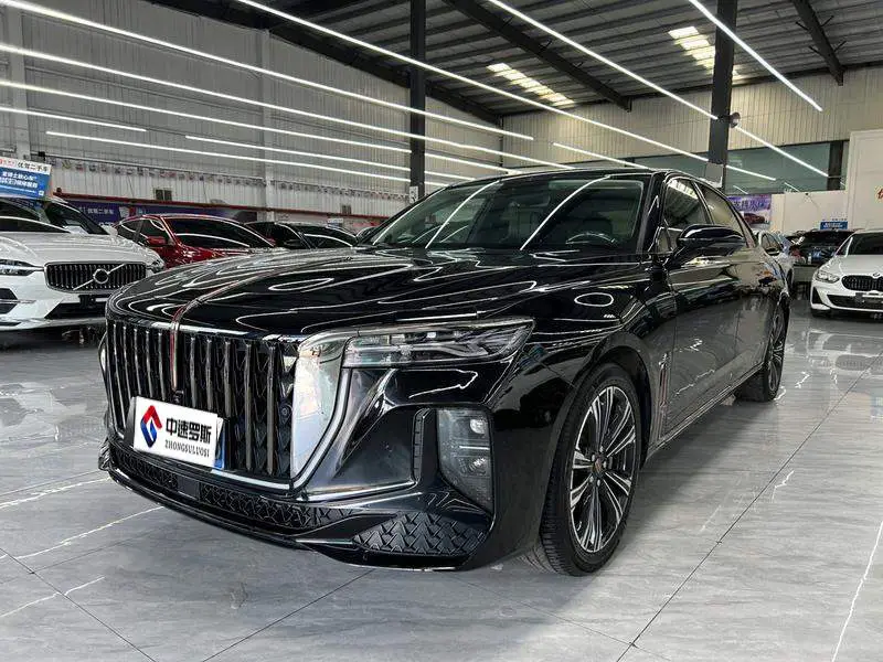 Hongqi H9 2024 2.0T Flagship Private Fashion Edition