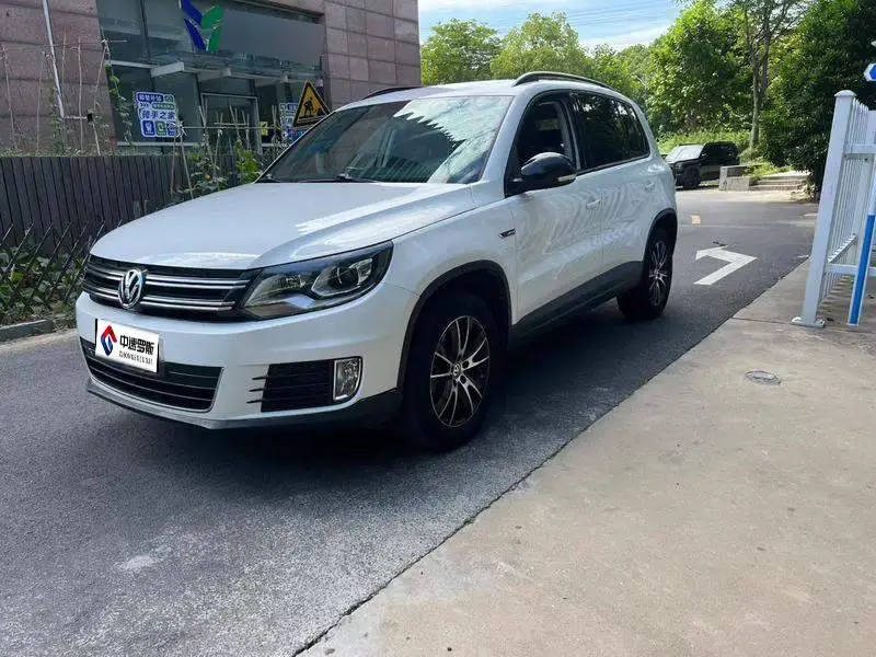 Tiguan 2015 1.8TSI Automatic 2WD Luxury Model