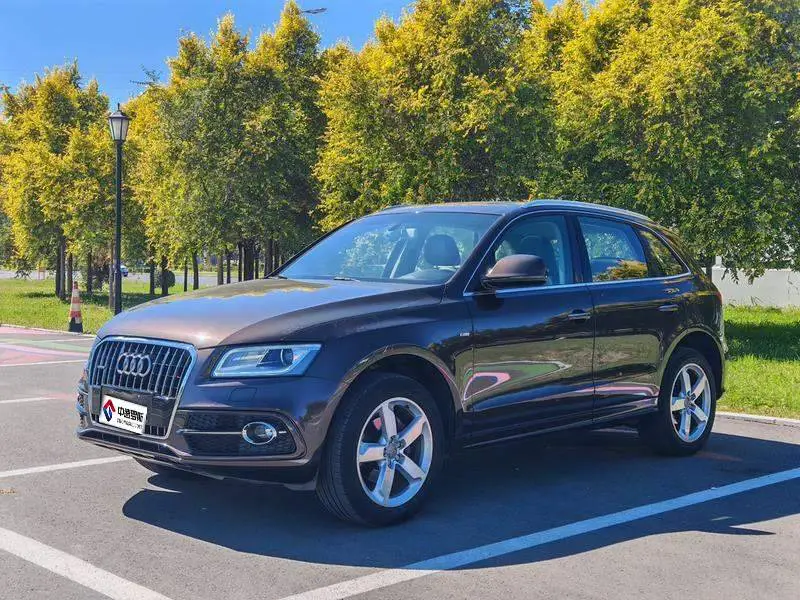 Audi Q5 2017 Plus 40 TFSI Progressive