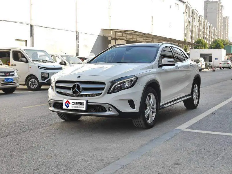 Mercedes-Benz GLA 2016 GLA 200 Dynamic