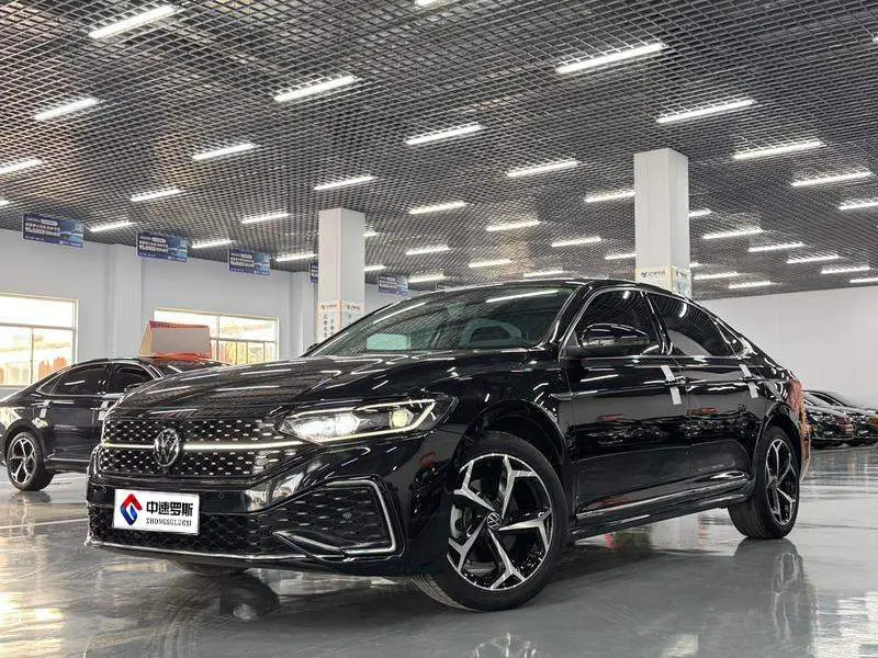 Passat 2023 330TSI Starry Sky Premium Edition